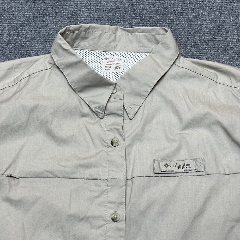 Columbia PFG Women's 3X Beige Vented Fishing Shirt Button Up